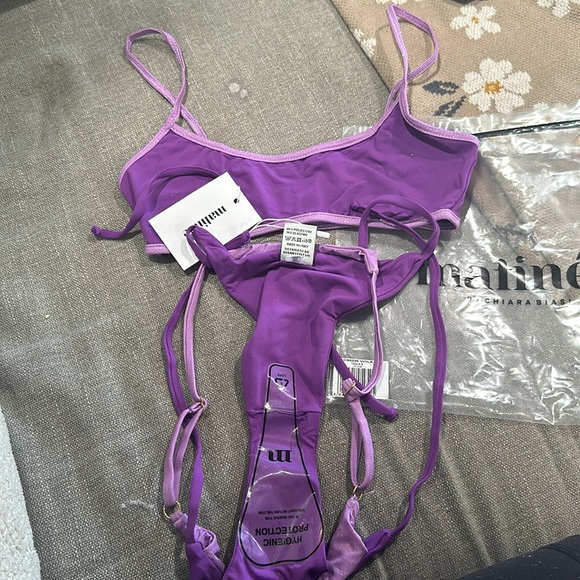 WENDY VIOLA  by matinée. Top and bottom together being sold. Both same size - Picture 2 of 6